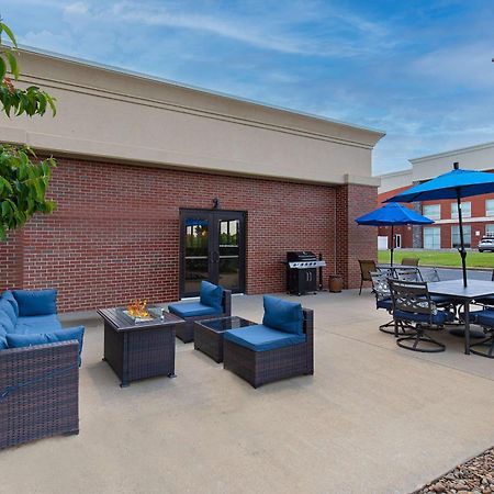 Hampton Inn & Suites Madisonville Ngoại thất bức ảnh