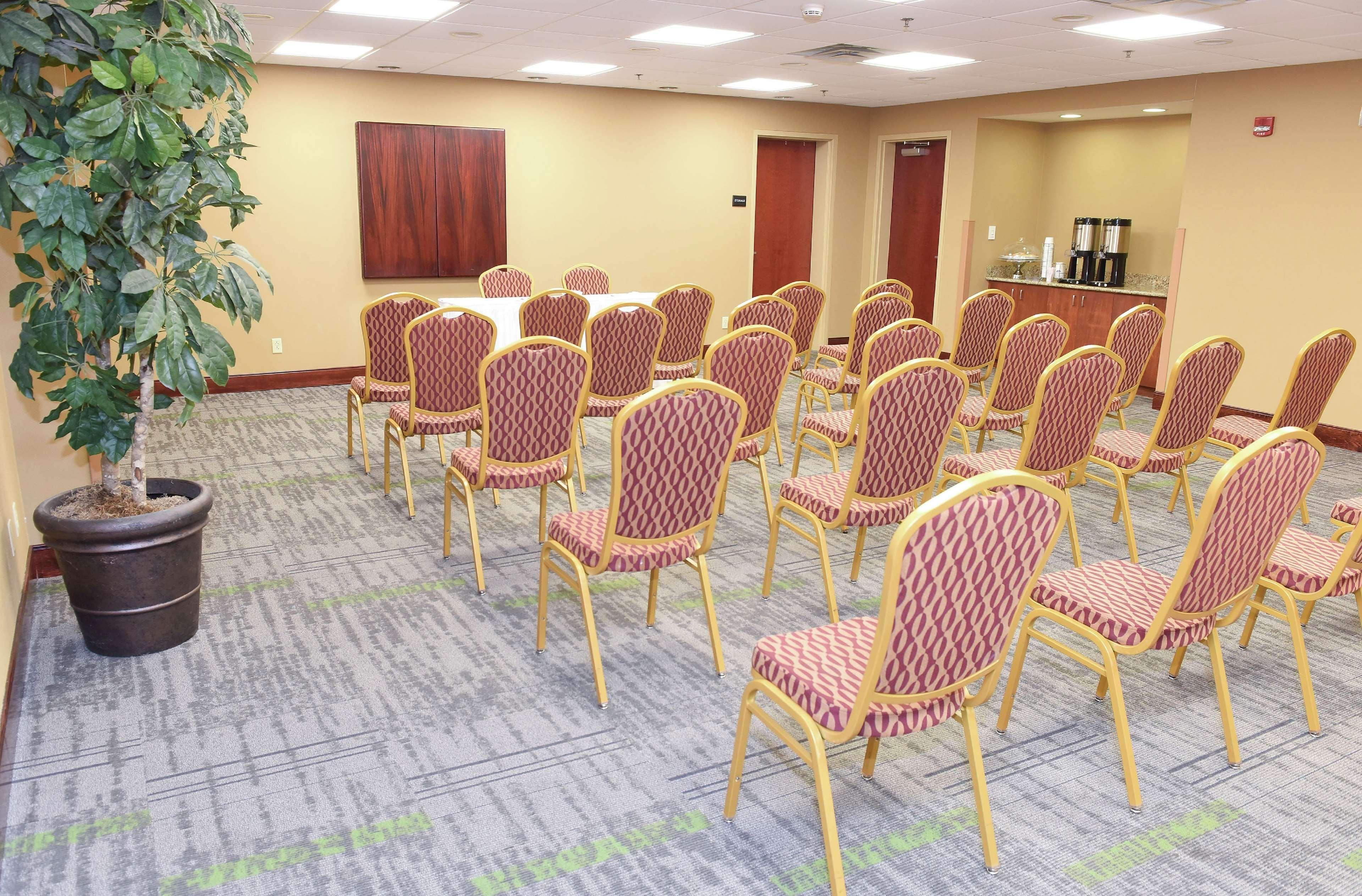 Hampton Inn & Suites Madisonville Ngoại thất bức ảnh