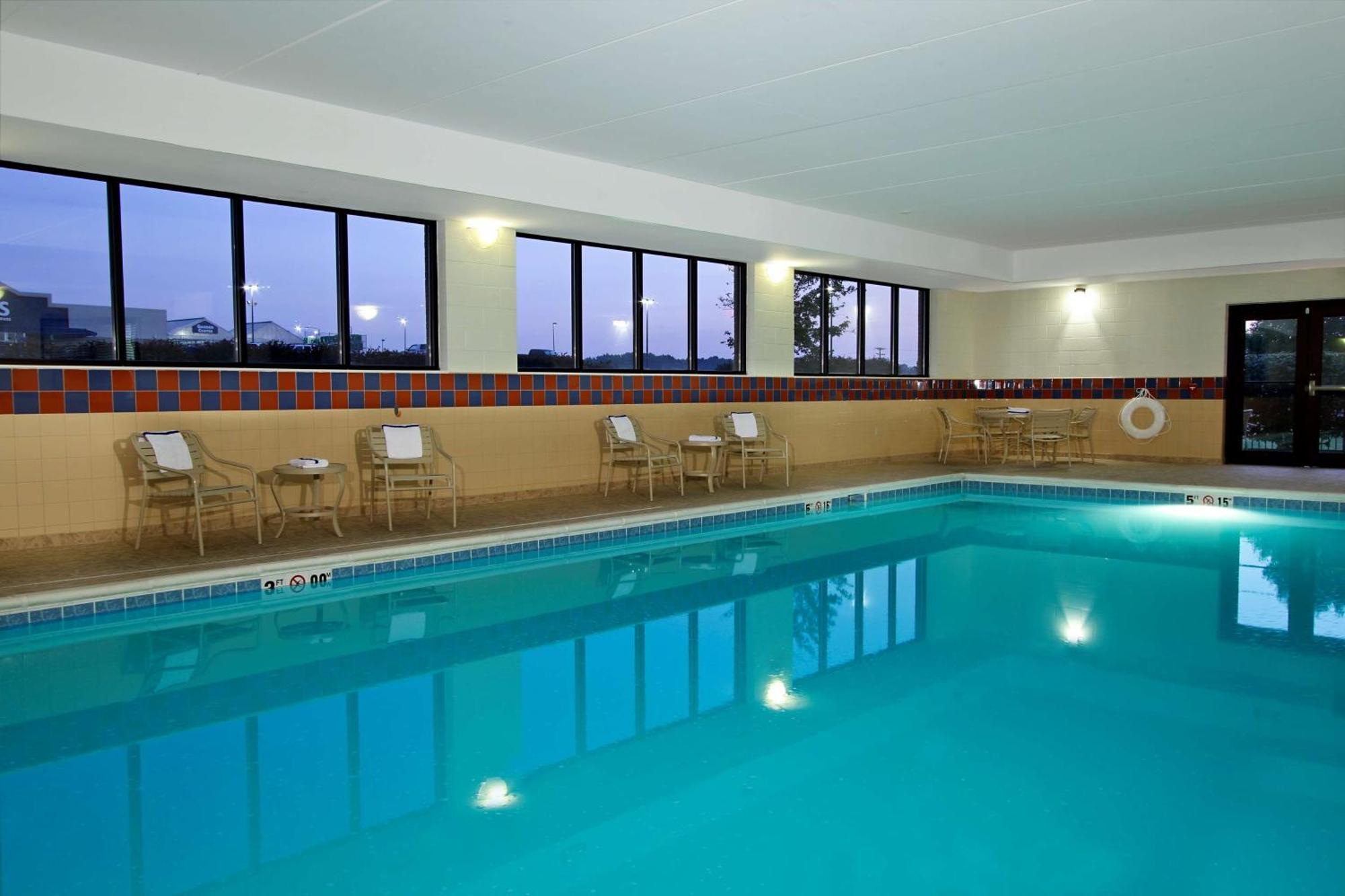 Hampton Inn & Suites Madisonville Ngoại thất bức ảnh